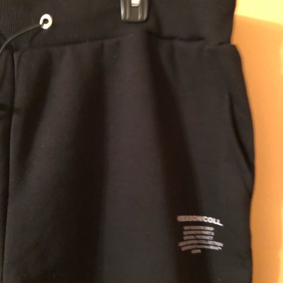 Men’s Sweatpants - Picture 4 of 5